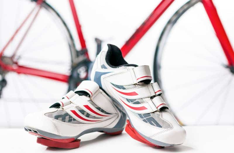 Come regolare le tacchette sulle scarpe da ciclismo