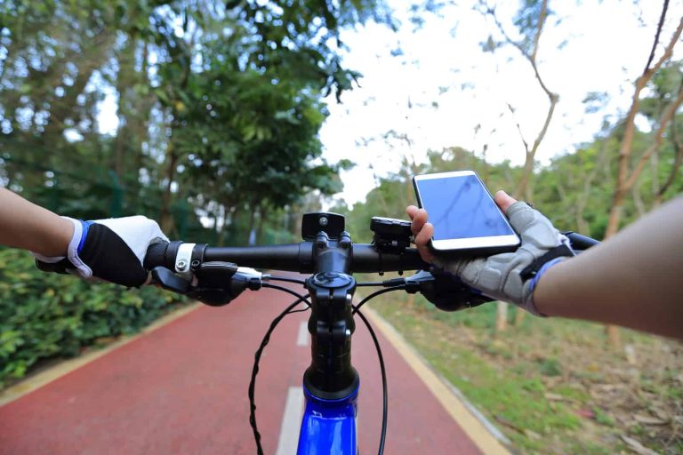 Quale velocità ipotizza Google Maps per andare in bicicletta?