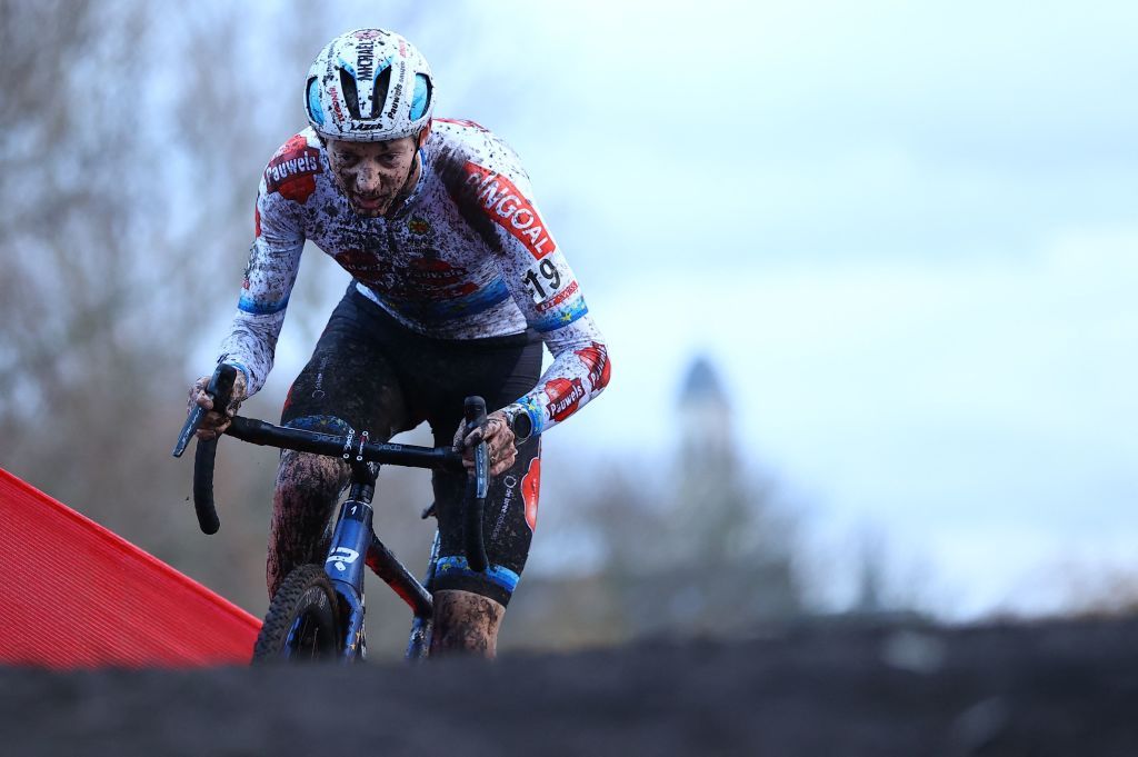 European champion Michael Vanthourenhout (Pauwels Sauzen-Bingoal) took victory at the 2023 Belgian National Cyclocross Championships