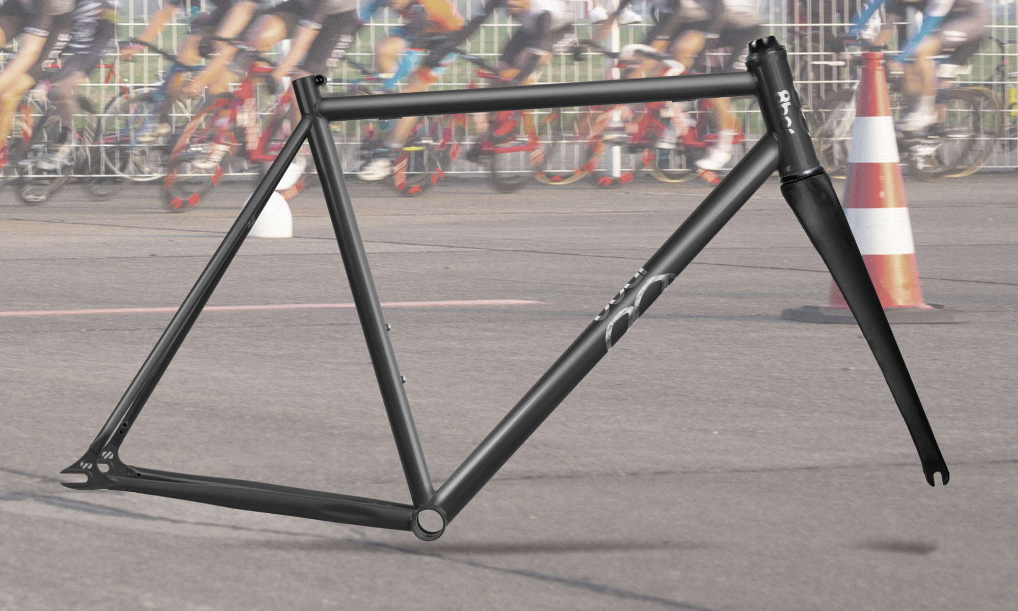 8bar Neukln steel v2 bicicletta fixie singlespeed versatile ed economica, set di telai