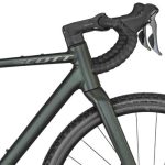 The image of a head tube on a dark green Scott Speedster Gravel 50 bike