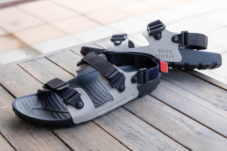 Il primo sguardo al sandalo Quoc x Restrap: sono sandali da ciclismo?