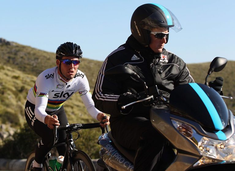 Rod Ellingworth sostiene Mark Cavendish per conquistare il record di 35 vittorie di tappa al Tour de France.