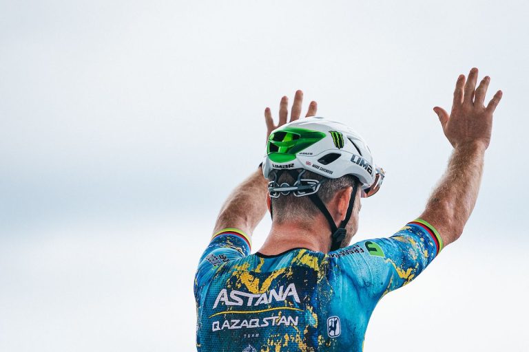 Vinokourov: “Desideriamo che Cavendish partecipi al Tour de France 2024, ma spetta a lui decidere”